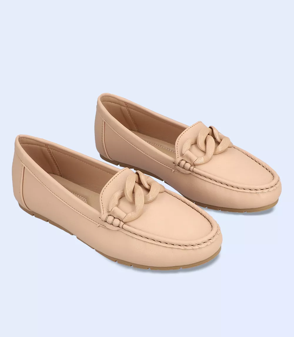 BW8464-BEIGE-Women Casual Moccasins