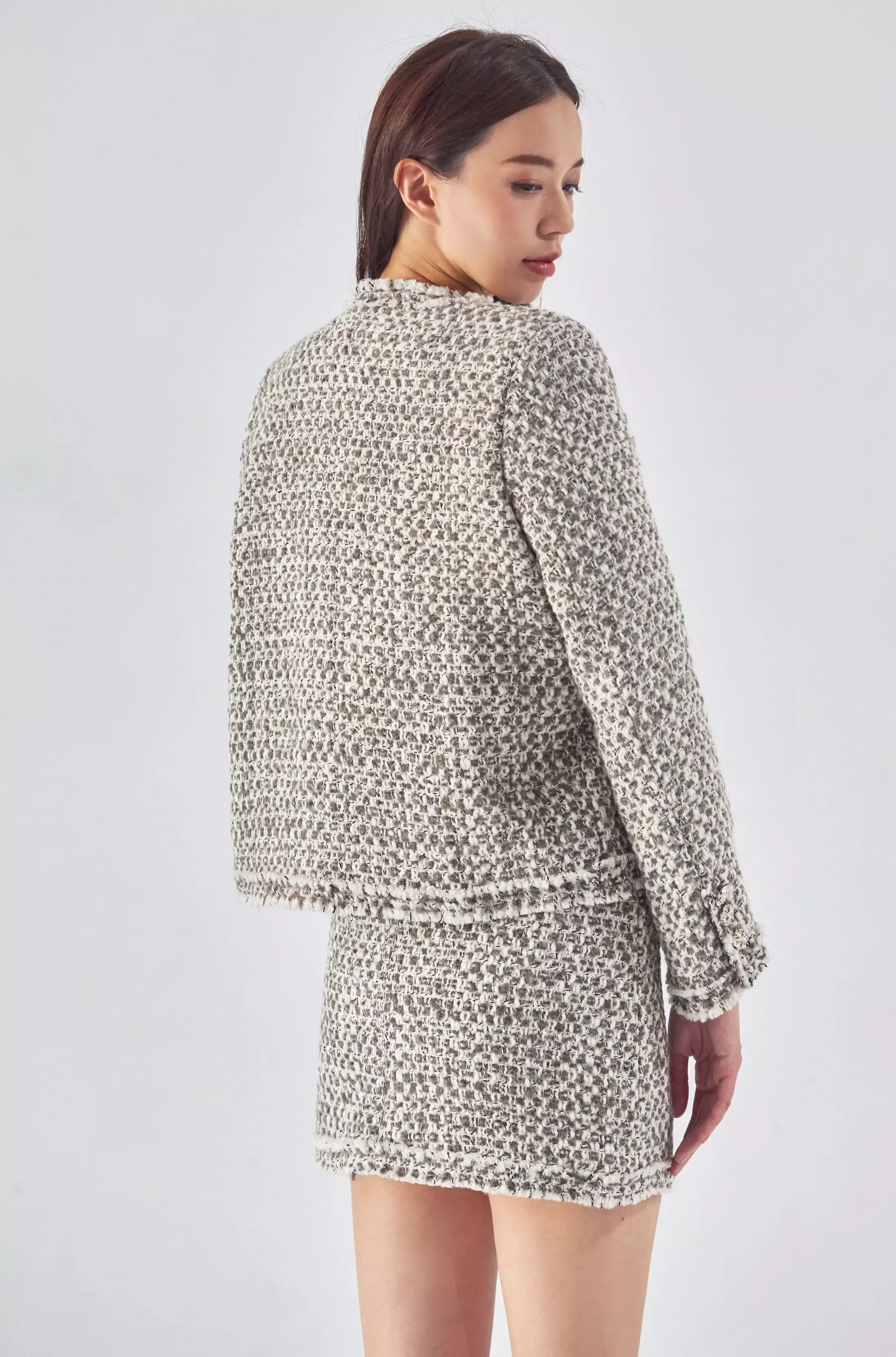 Here's your choice tweed skirt