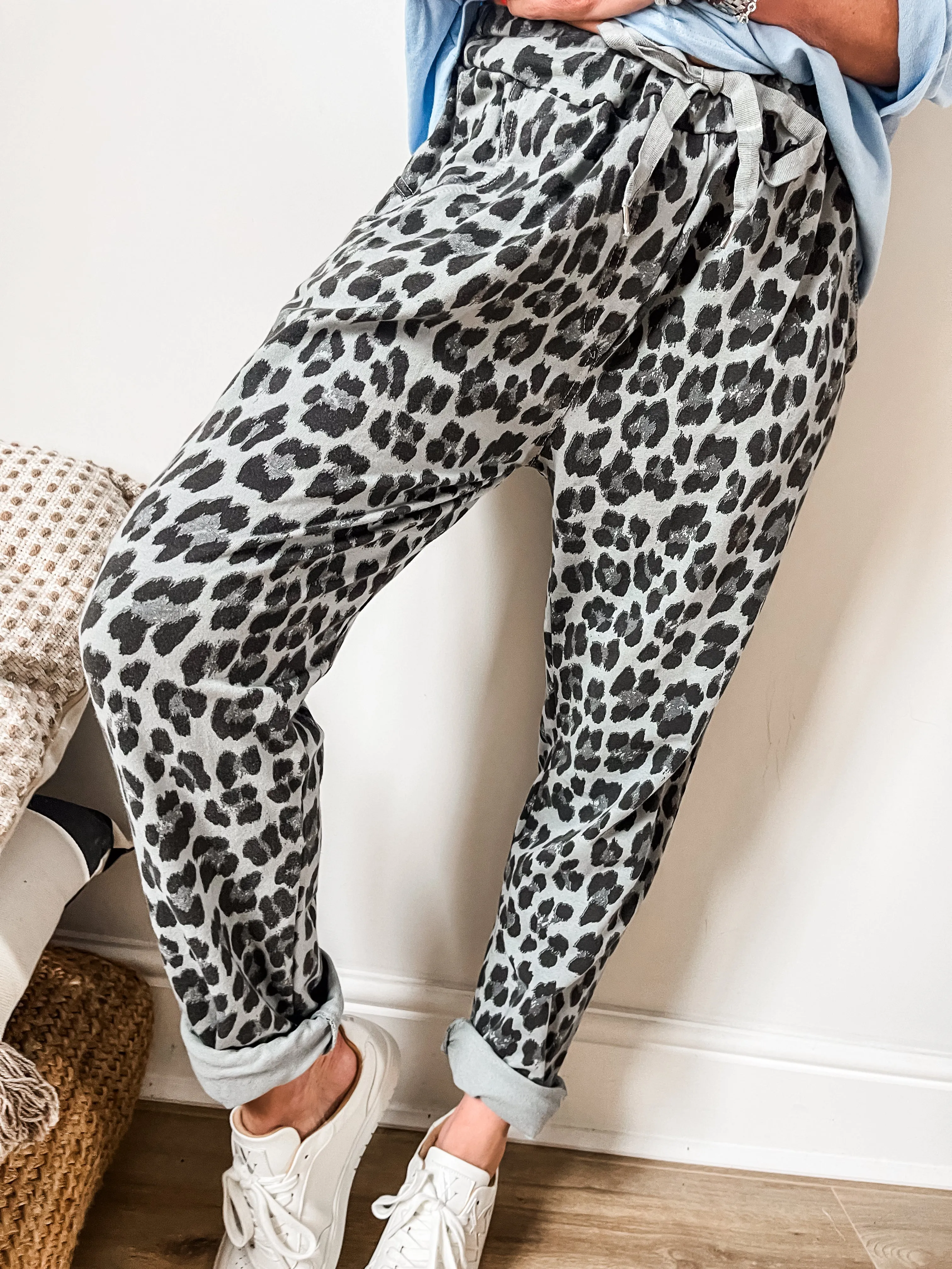 Leopard Joggers & T-Shirt Bundle - Size UK8-UK16