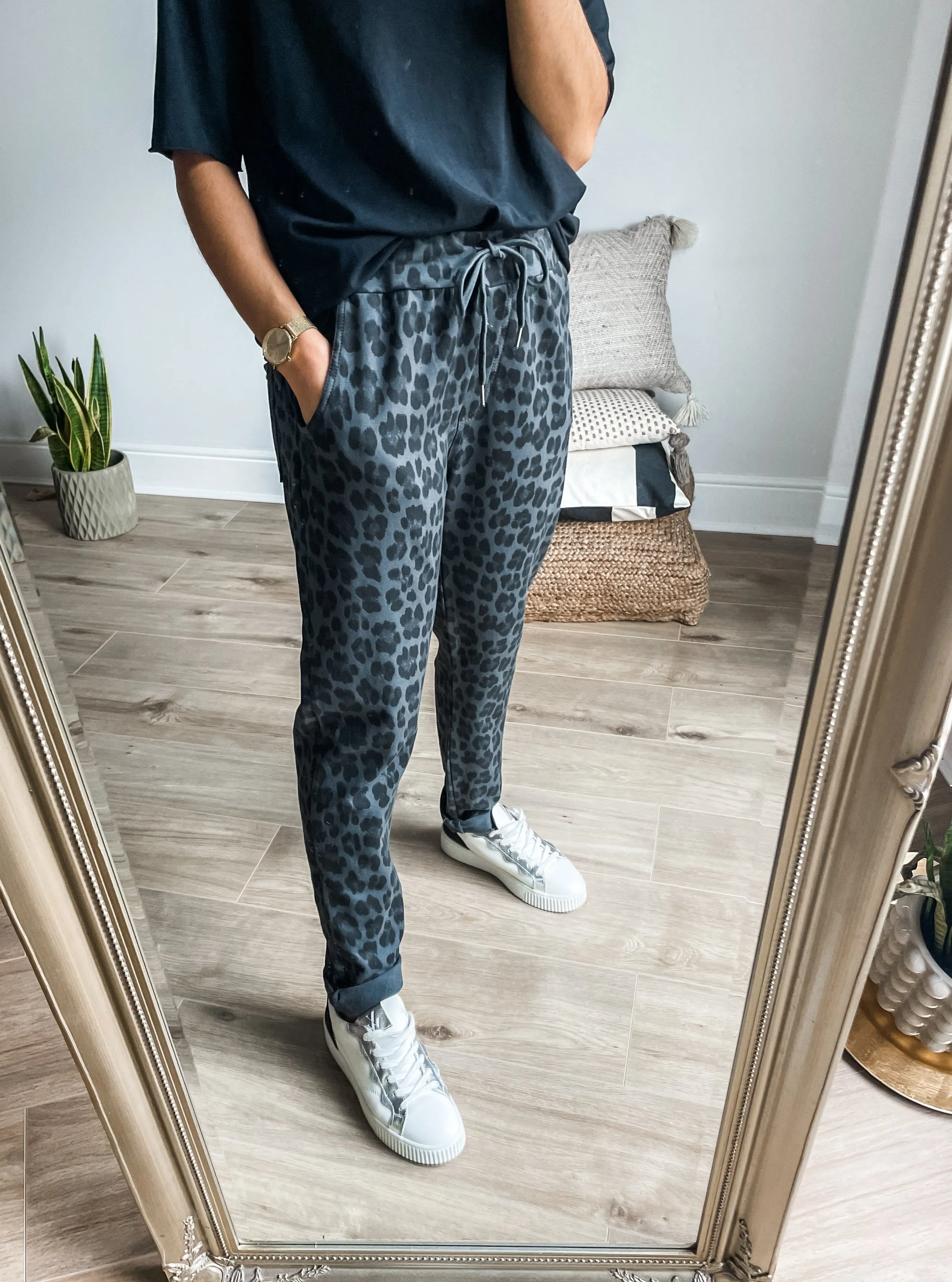 Leopard Joggers & T-Shirt Bundle - Size UK8-UK16