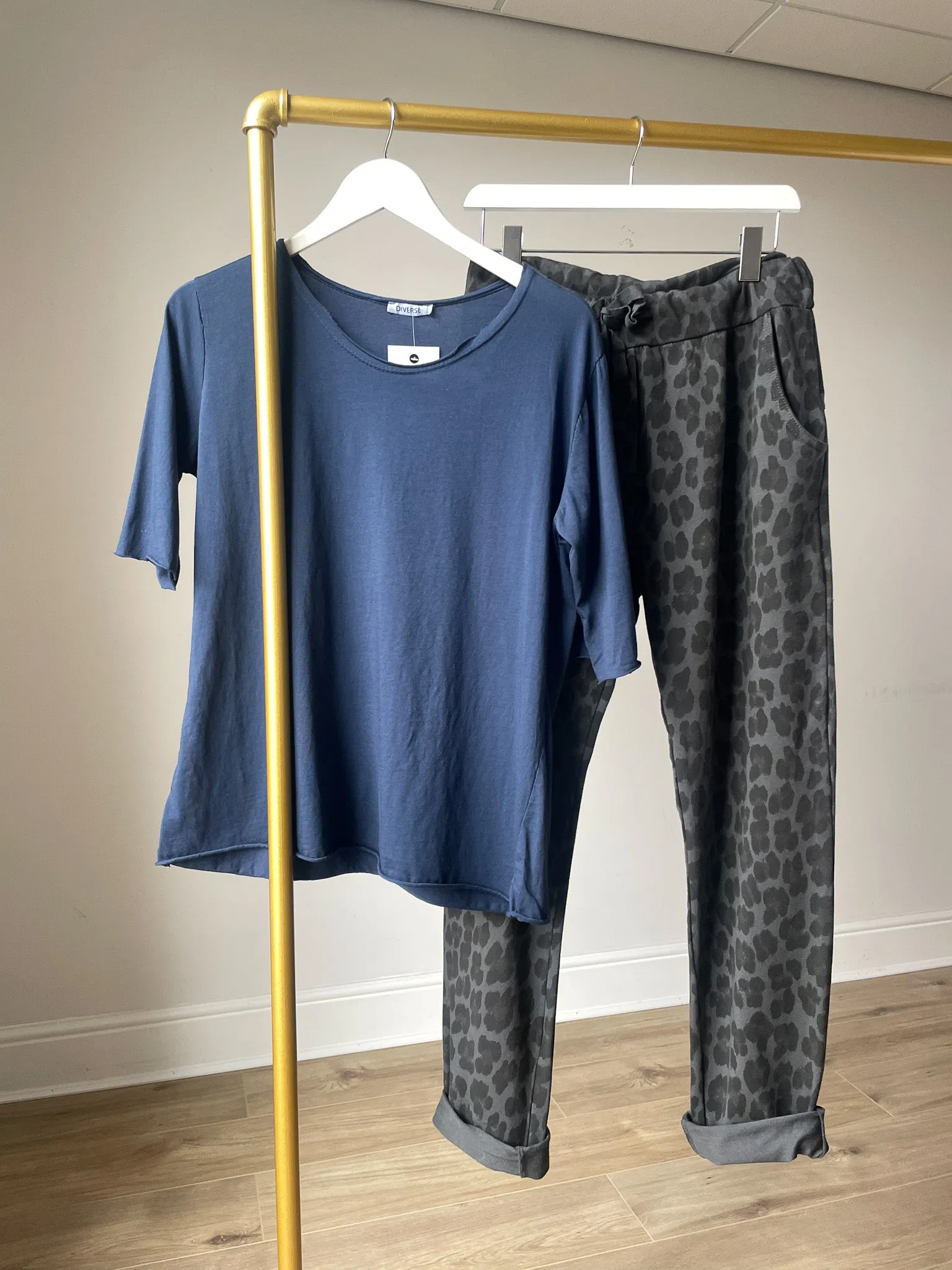 Leopard Joggers & T-Shirt Bundle - Size UK8-UK16