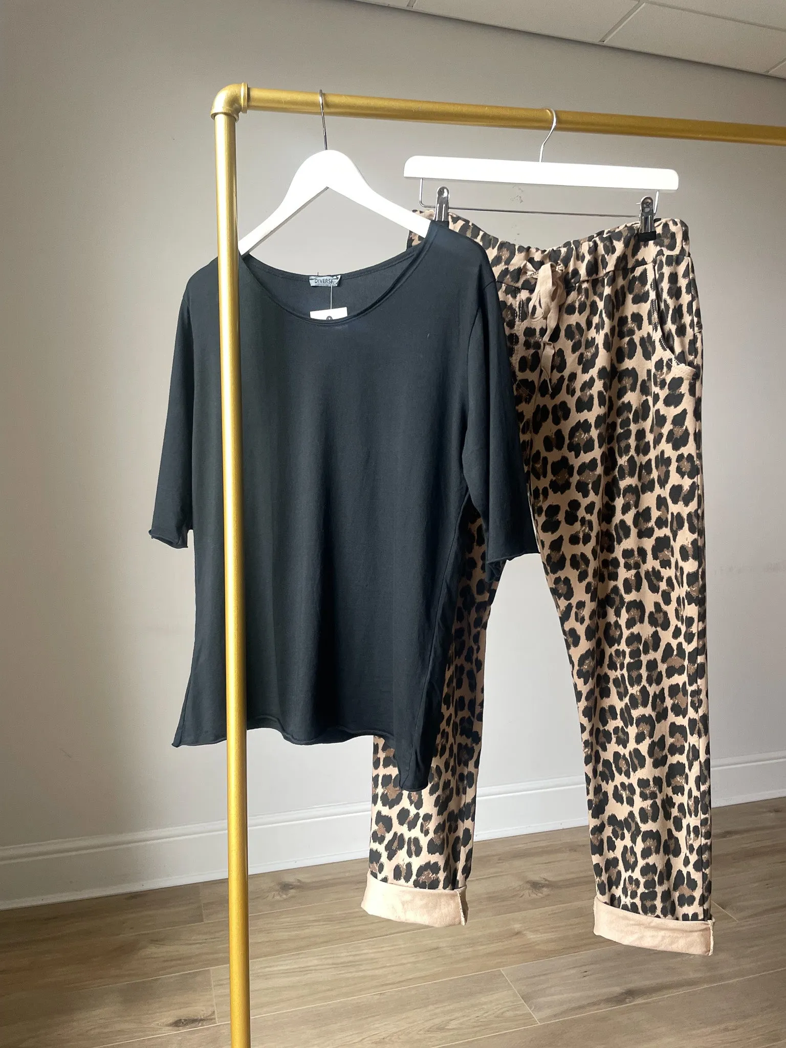 Leopard Joggers & T-Shirt Bundle - Size UK8-UK16