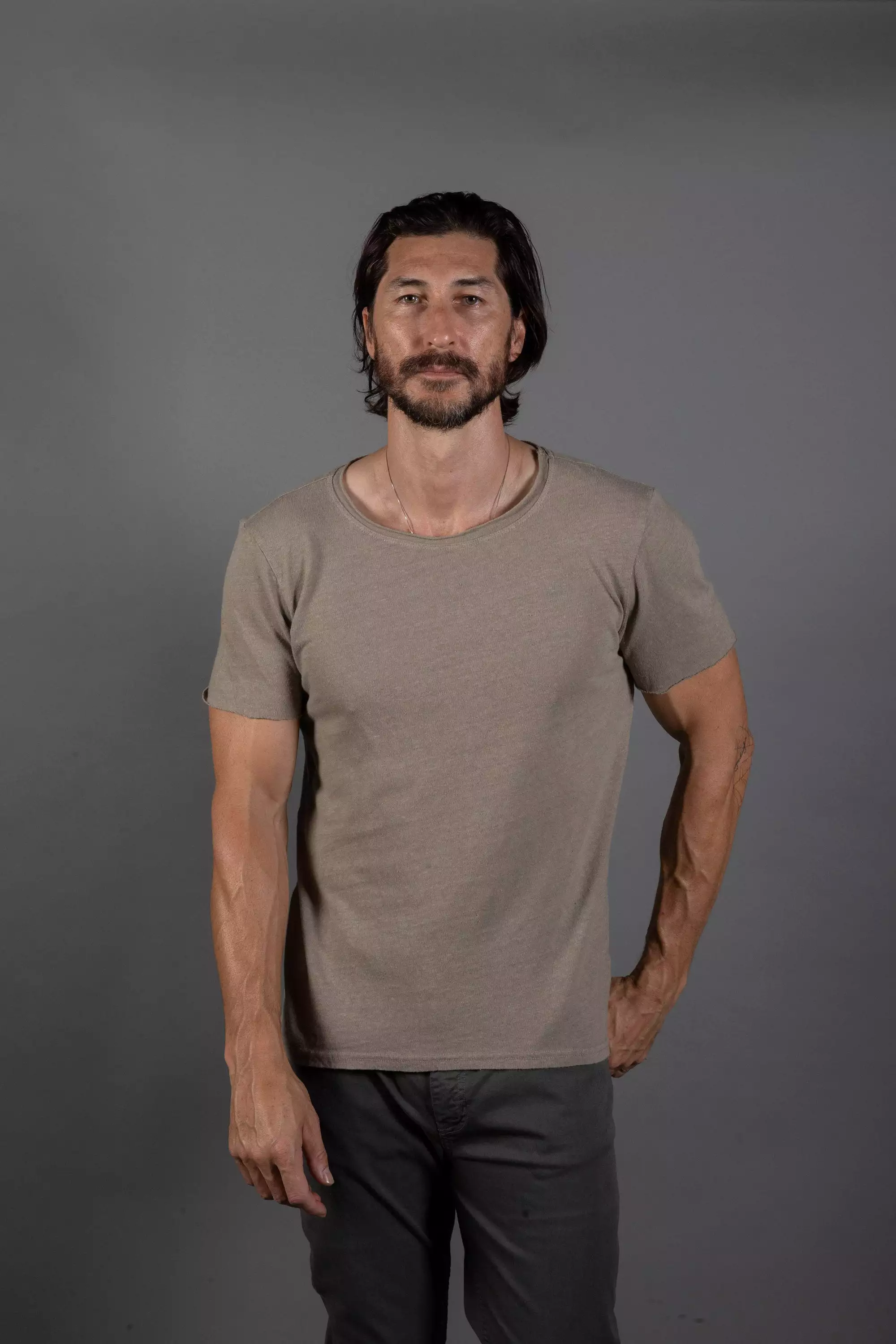 Men's Wallace Raw Neck Cotton Linen Crew Tee