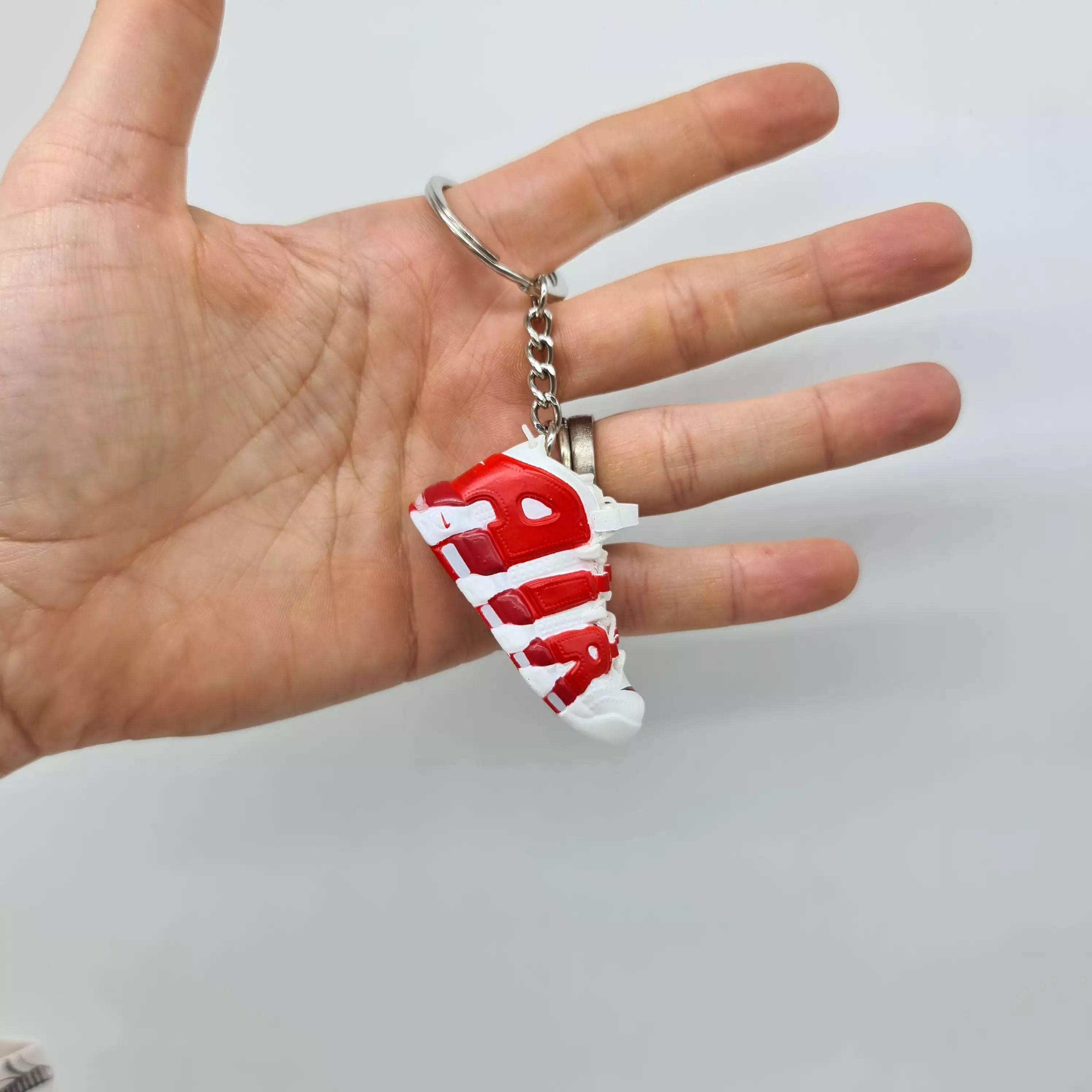 Mini Sneaker Keyring- Air More Uptempo (White/Red)