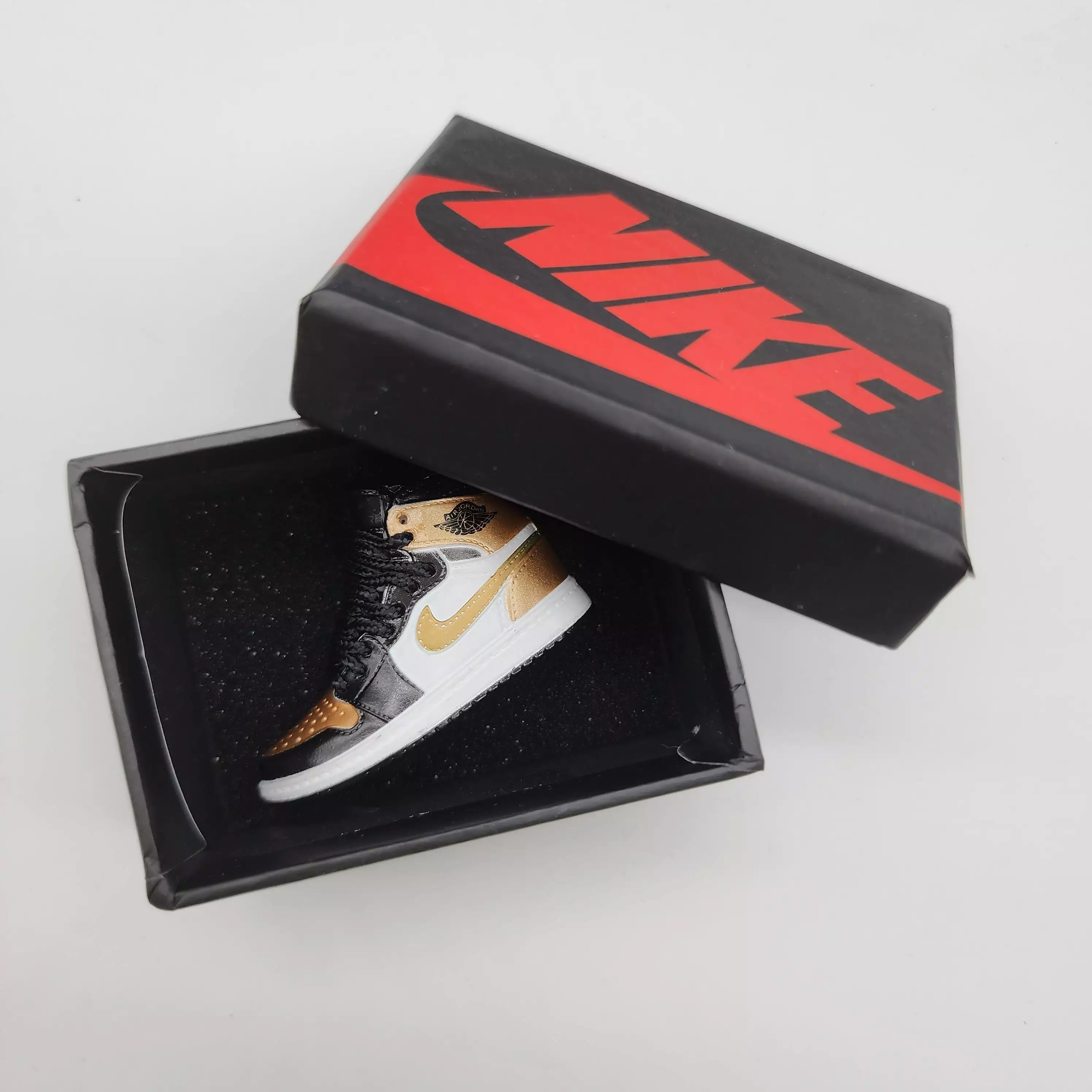 Mini Sneaker Keyring- AJ1 (Black/ Gold)