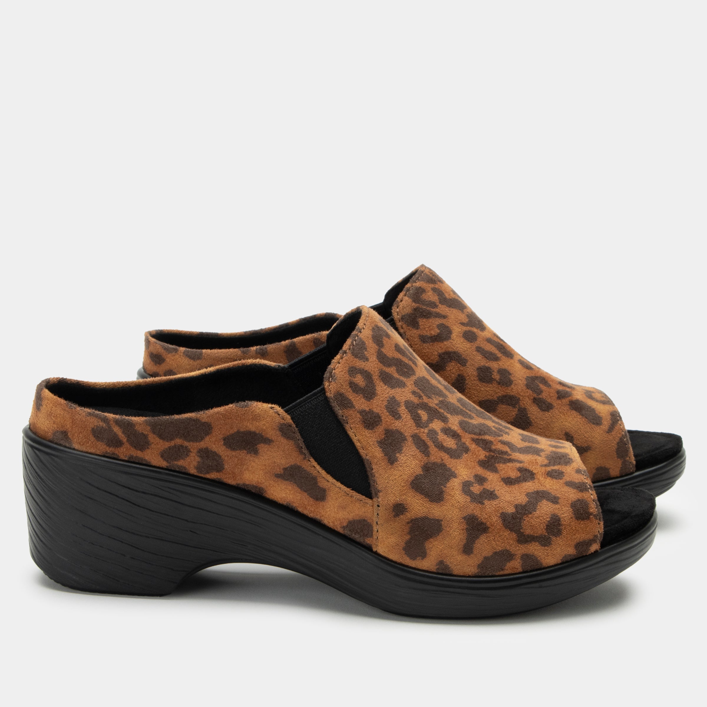 Shilaine Stretch Leopard Sandal