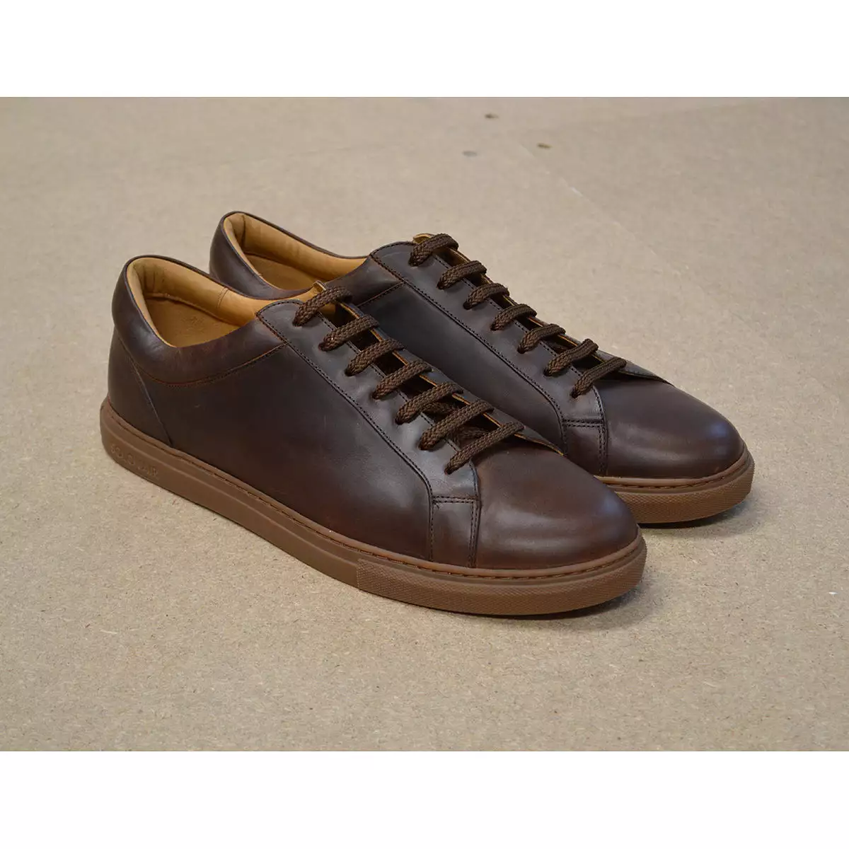 SOLOVAIR Sneaker- Gaucho Crazy Horse